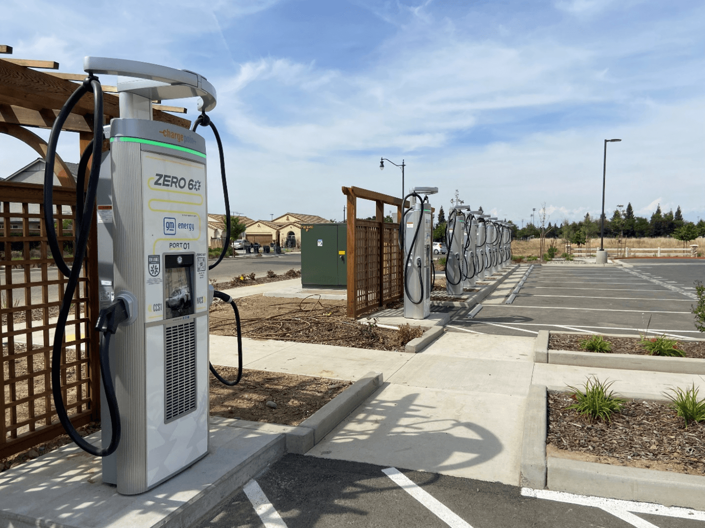 Zero 60’s fast charging site in Visalia, California, one of 22 locations nationwide and growing, reflects the brand’s rapid expansion and continued investment in reliable EV charging at high traffic destinations